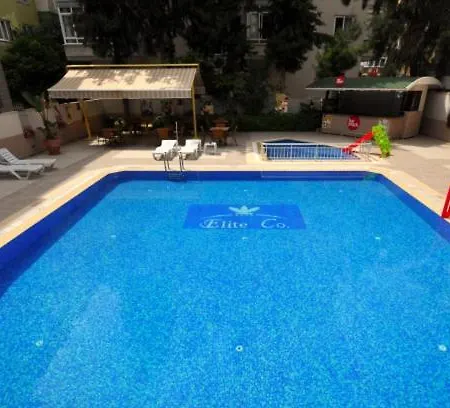 דירה 1 Bedroom City אלאניה