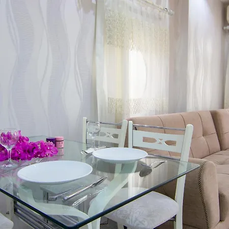 דירה 1 Bedroom City אלאניה